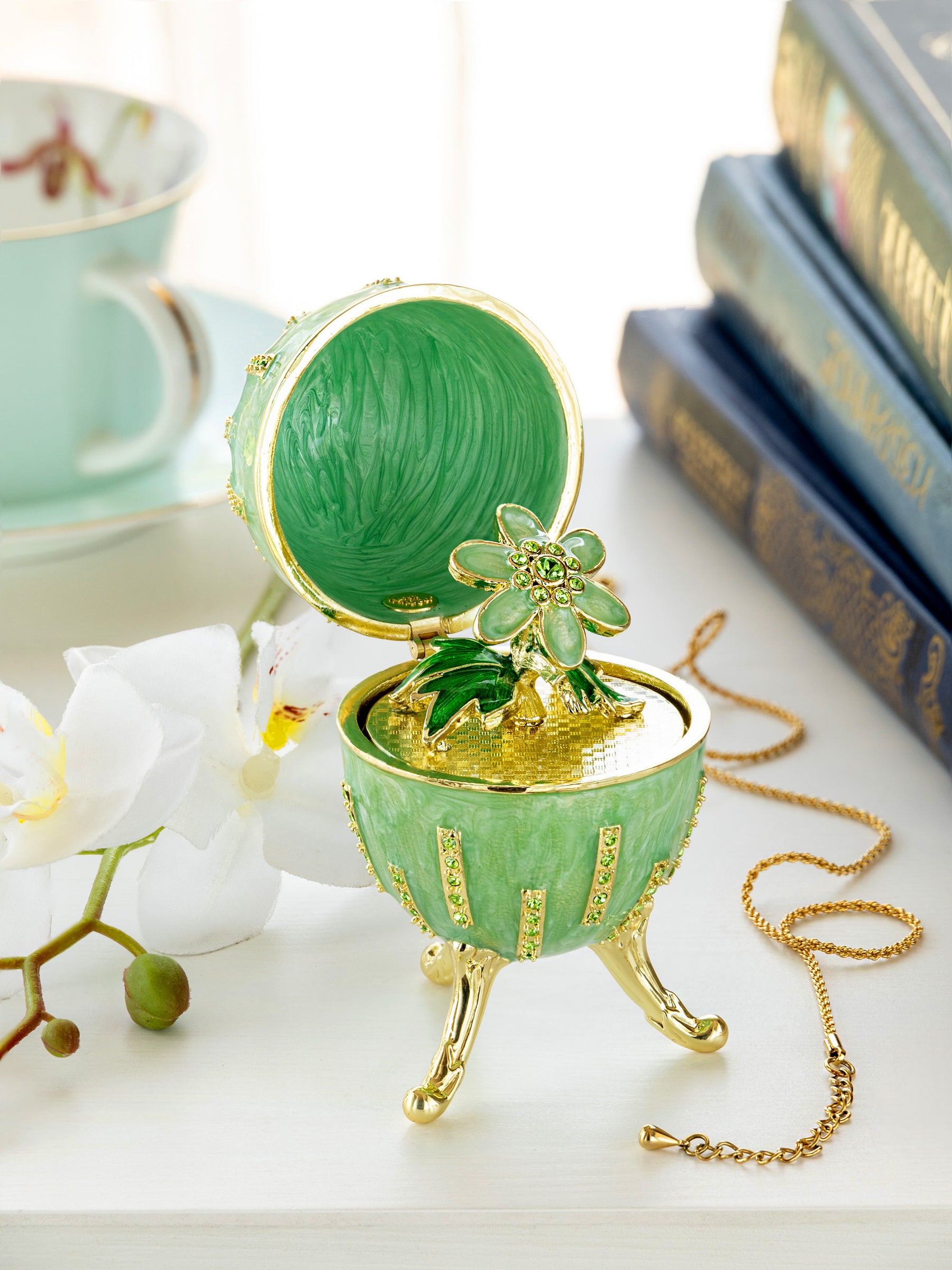 Green Easter Egg with Flowers Hidden compartment