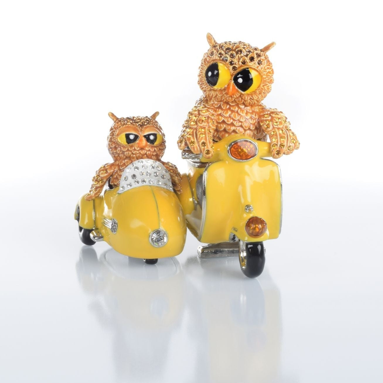 Brown Owl & Owlet Yellow bike with sidecar Limited edition 1 Brown Owl & Owlet Yellow bike with sidecar Limited edition 1