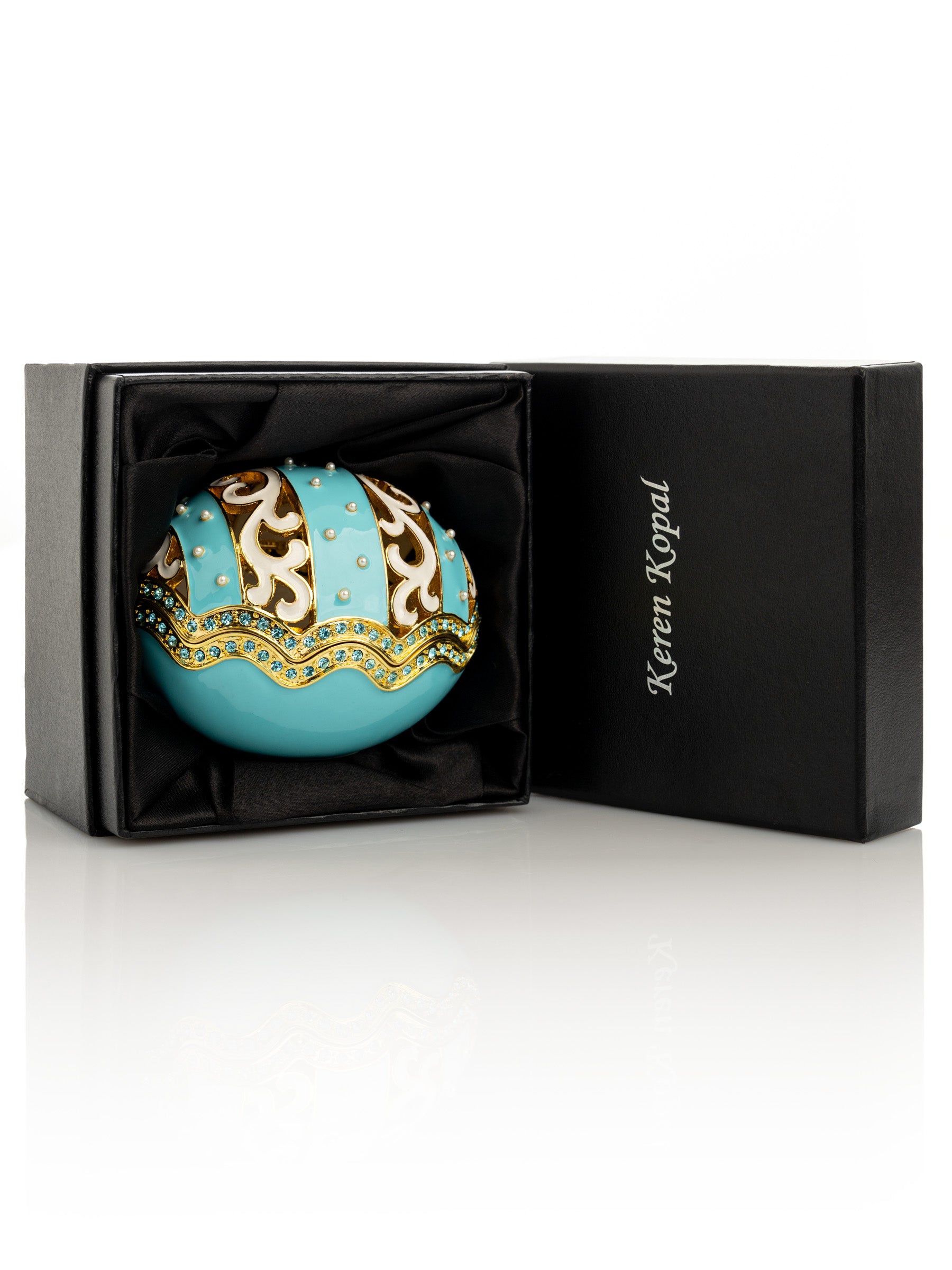 Turquoise Egg with pearls