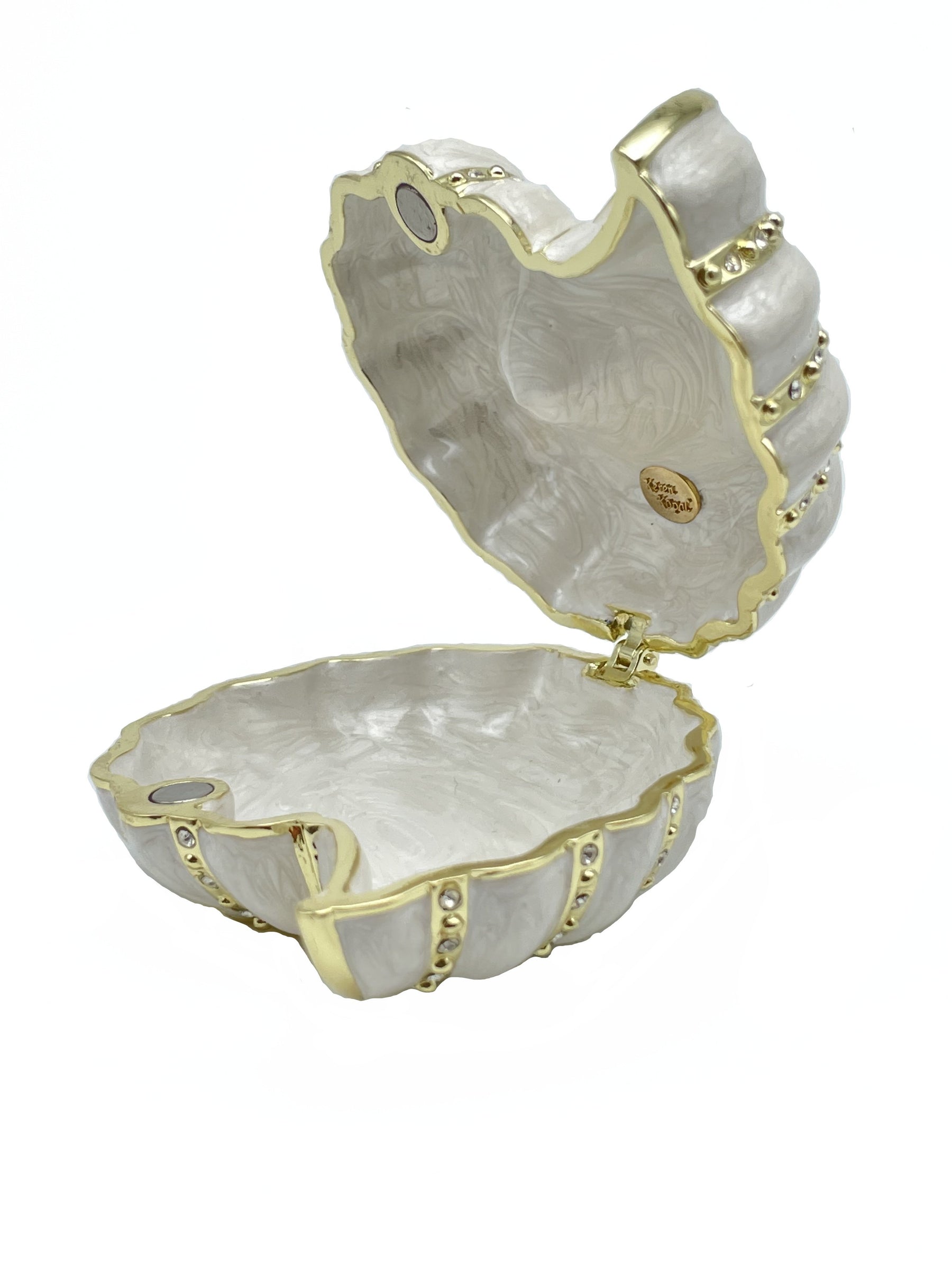 Keren Kopal Pearl and Gold Sea Shell