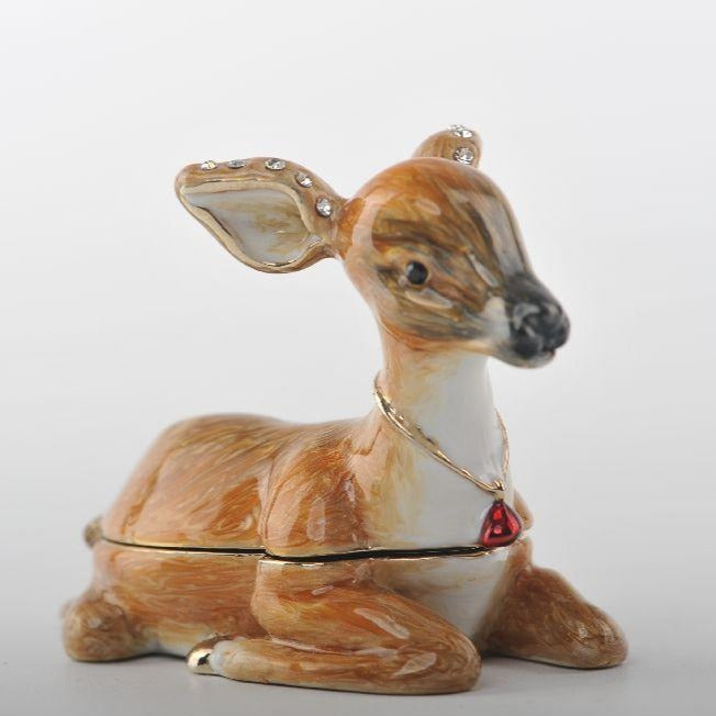 Keren Kopal Sitting Bambi