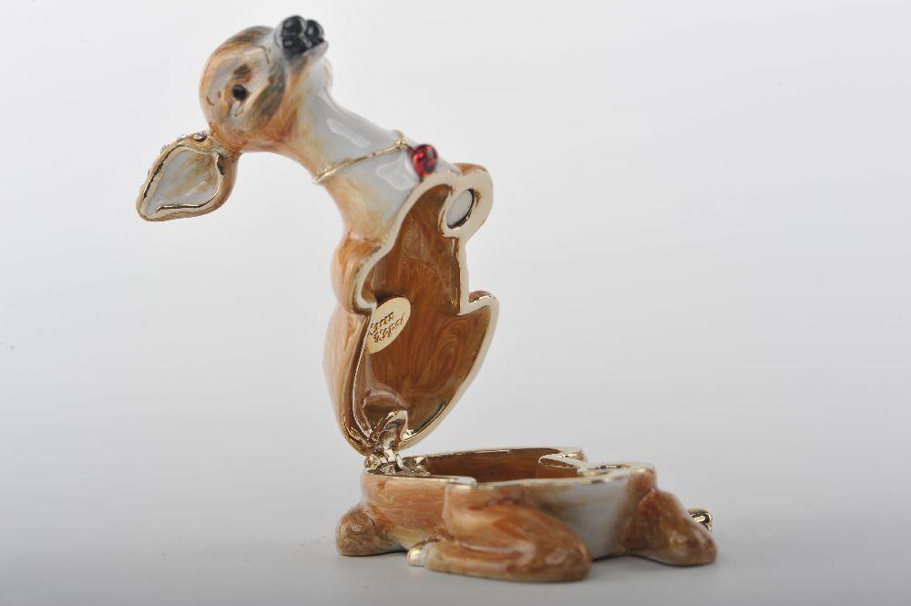 Keren Kopal Sitting Bambi