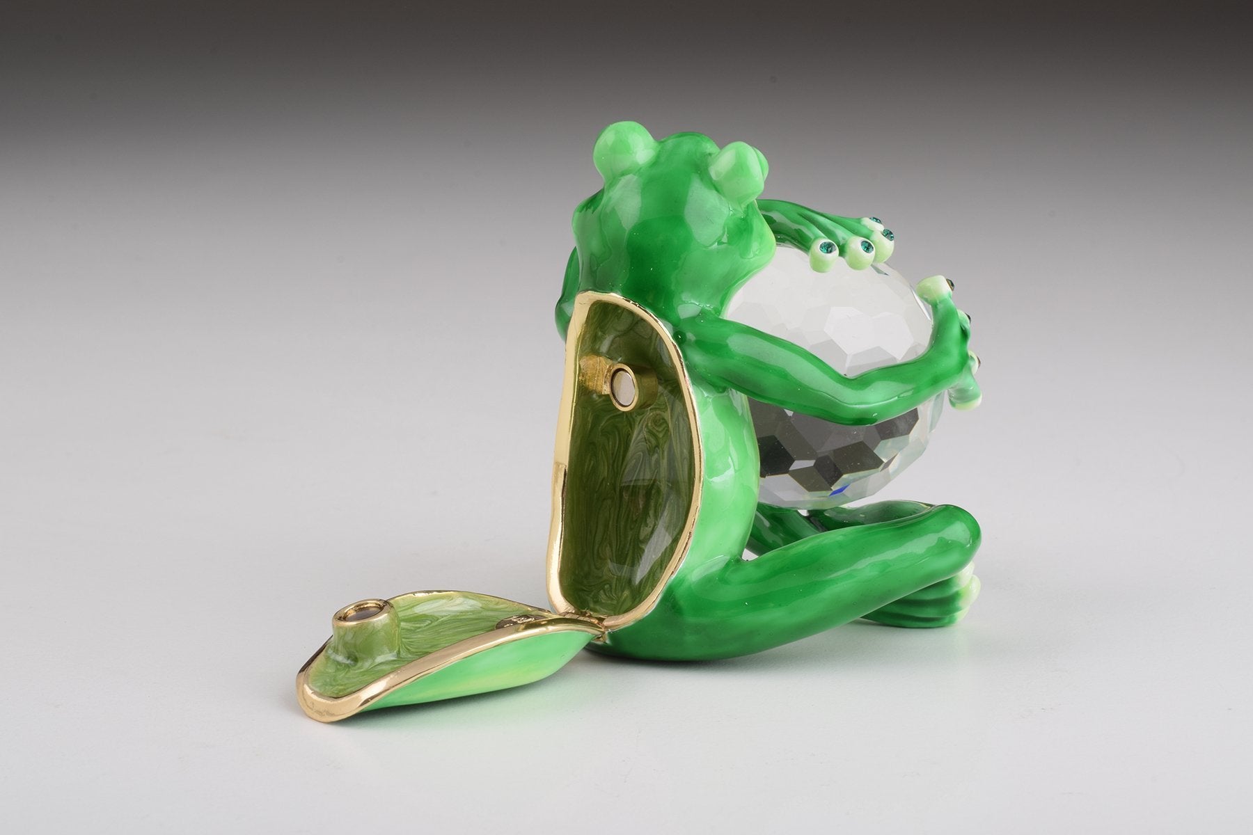 Keren Kopal Green Frog with Crystal Ball