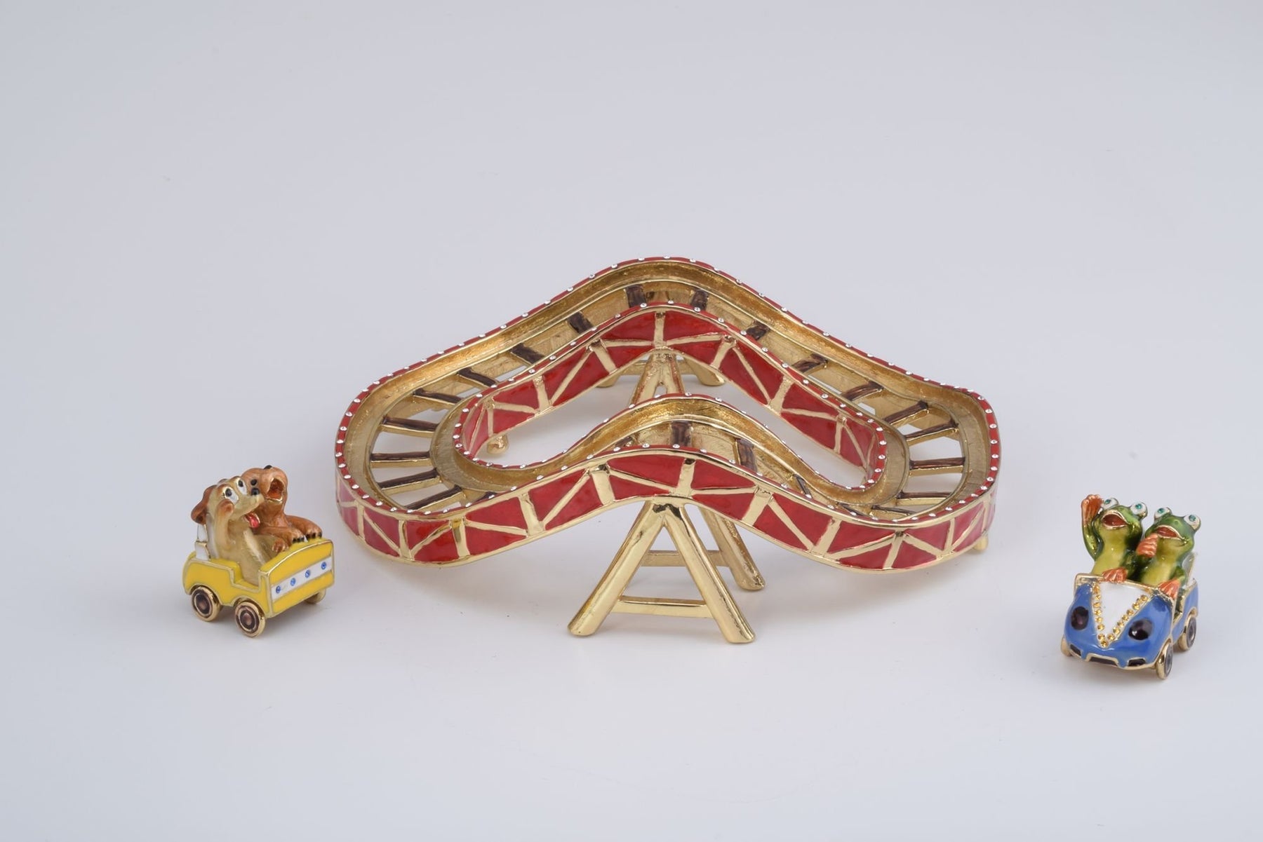 Keren Kopal Heart Shape Roller-coaster