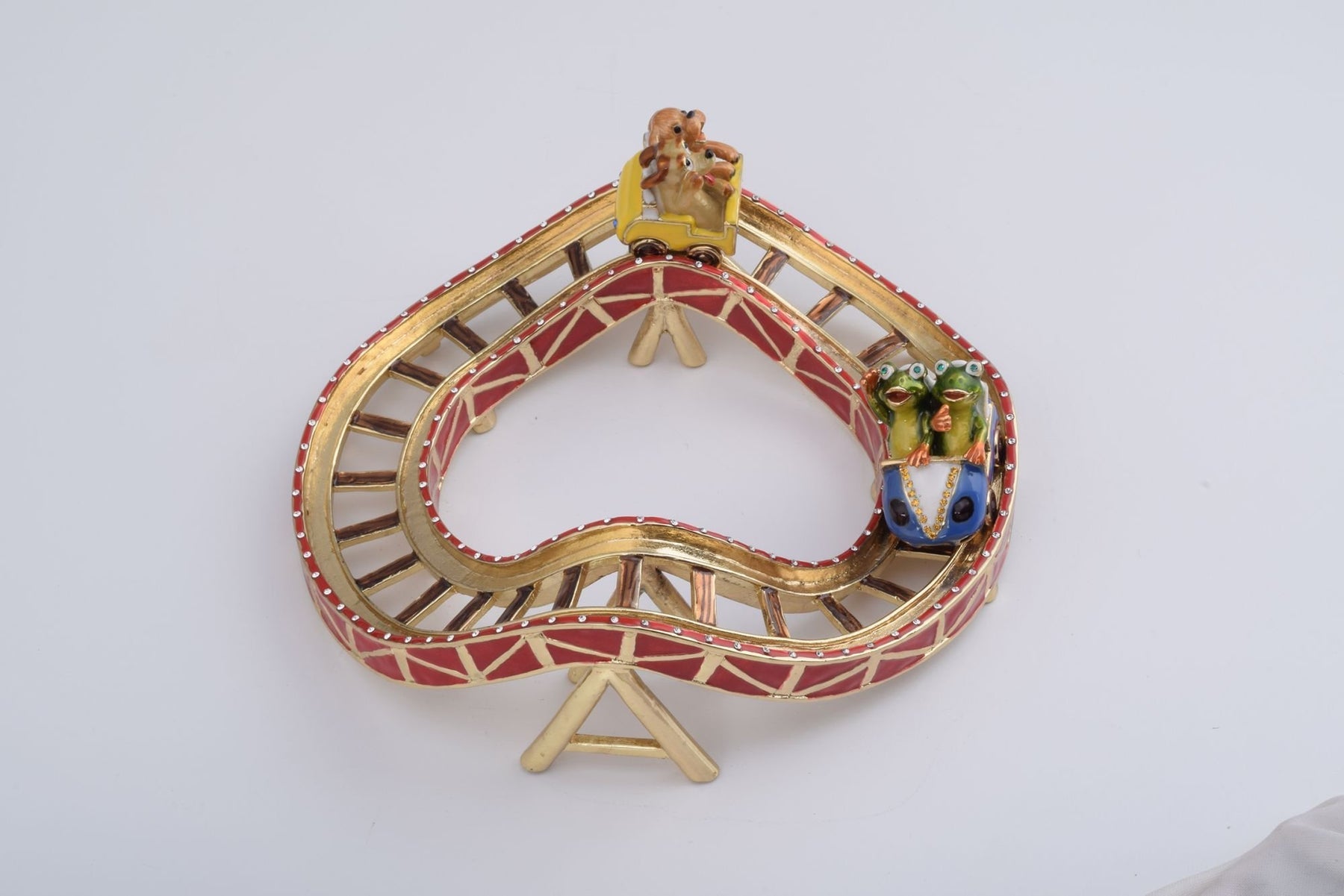 Keren Kopal Heart Shape Roller-coaster