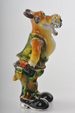 Standing Bull with Green Pants