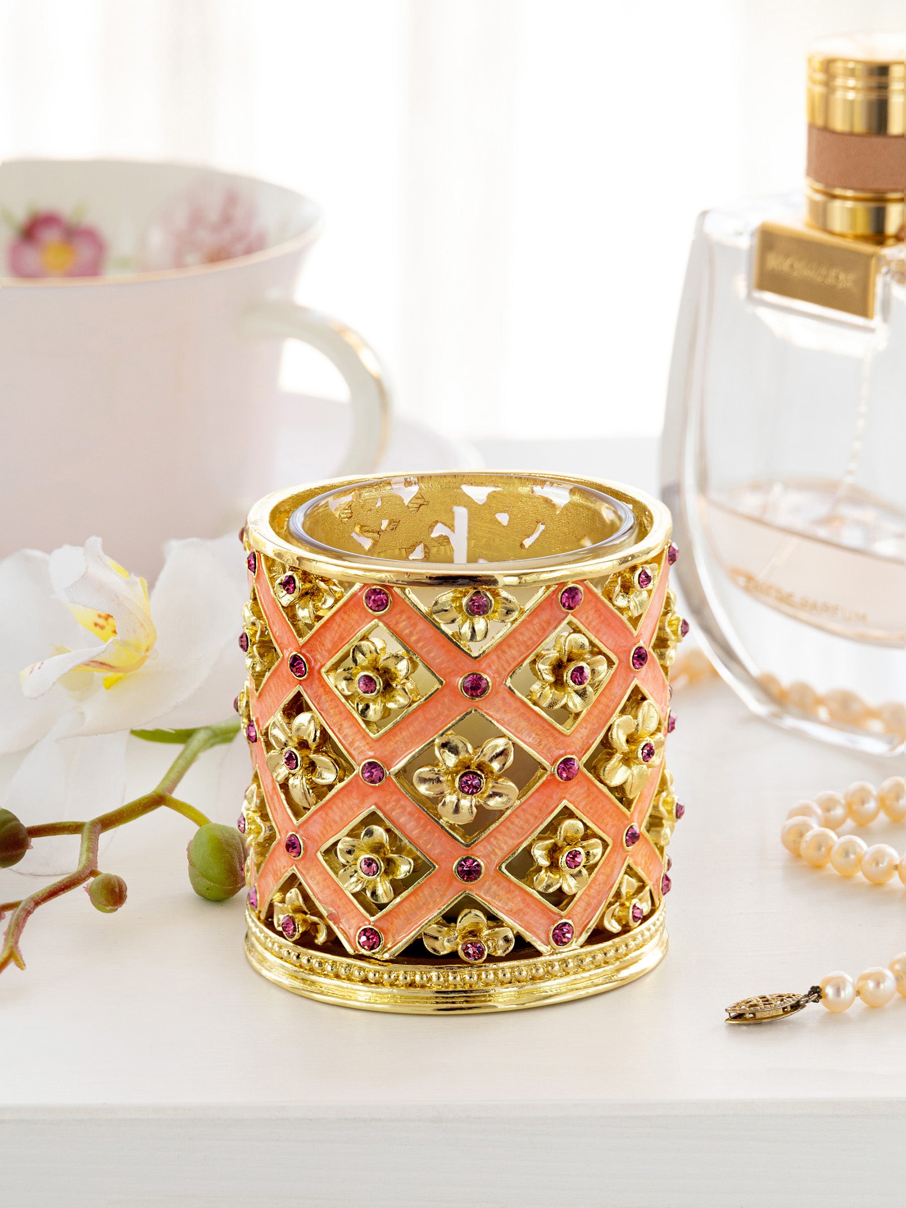 Keren Kopal Pink Decorated Candle Holder