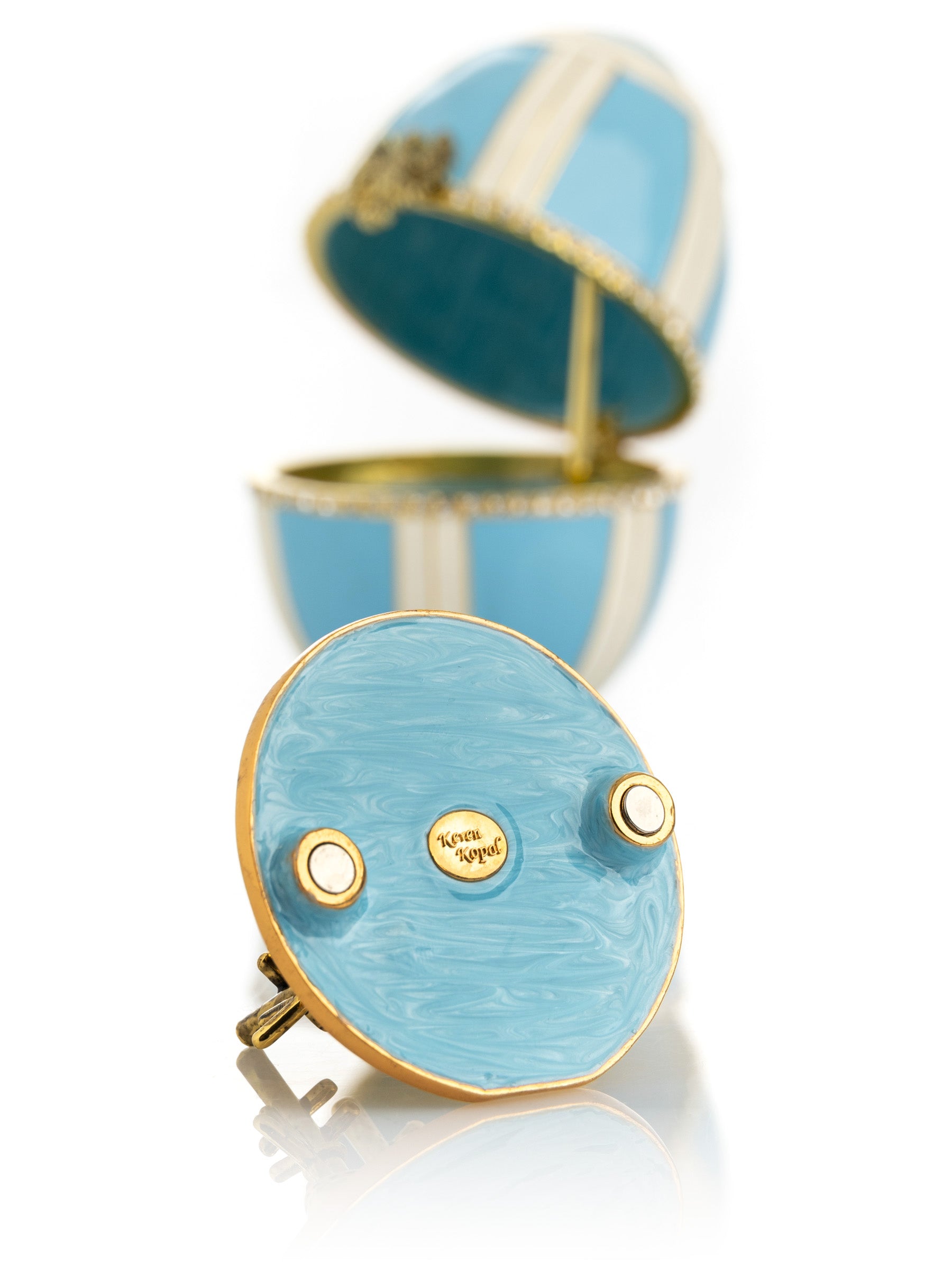 Light blue Egg with Sailing ship