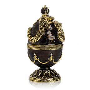 Schwarzes Fabergé-Ei mit Drachen