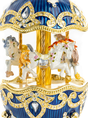 Oeuf Fabergé de carrousel à cheval à remonter bleu