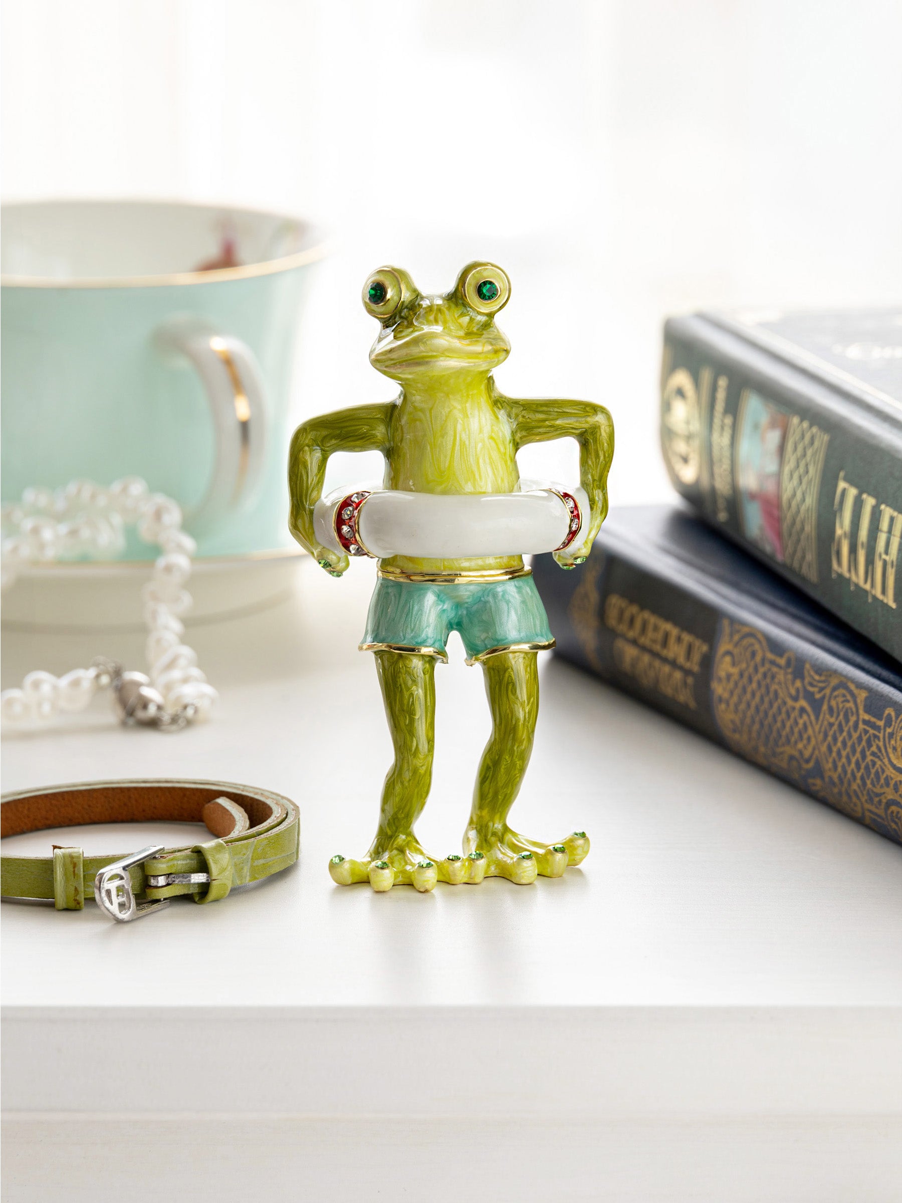 Keren Kopal Green Frog in Swim Trunks Trinket Box