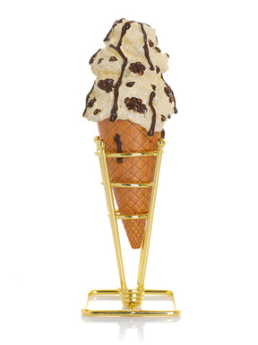 Cookies & Cream Eistüte mit geschmolzenem dunklem Schokoladenfudge-Drizzle Schmuckkästchen