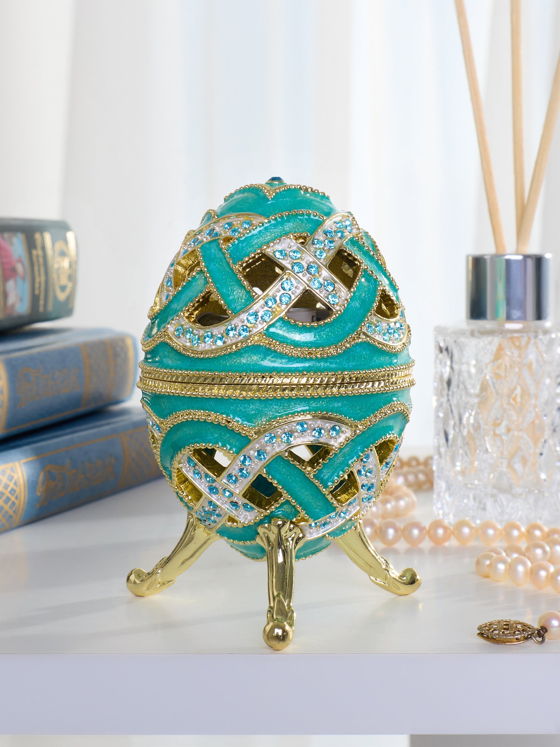 Turquoise Woven Lattice Egg Musical Trinket Box - Swan Lake by Tchaikovsky