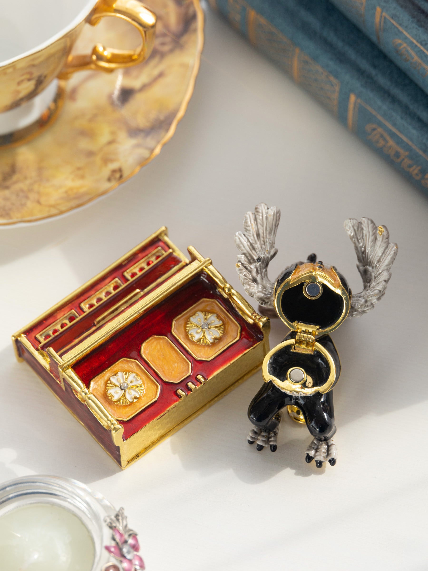 Keren Kopal Owl Playing the Piano