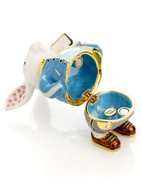 Большой белый лебедь