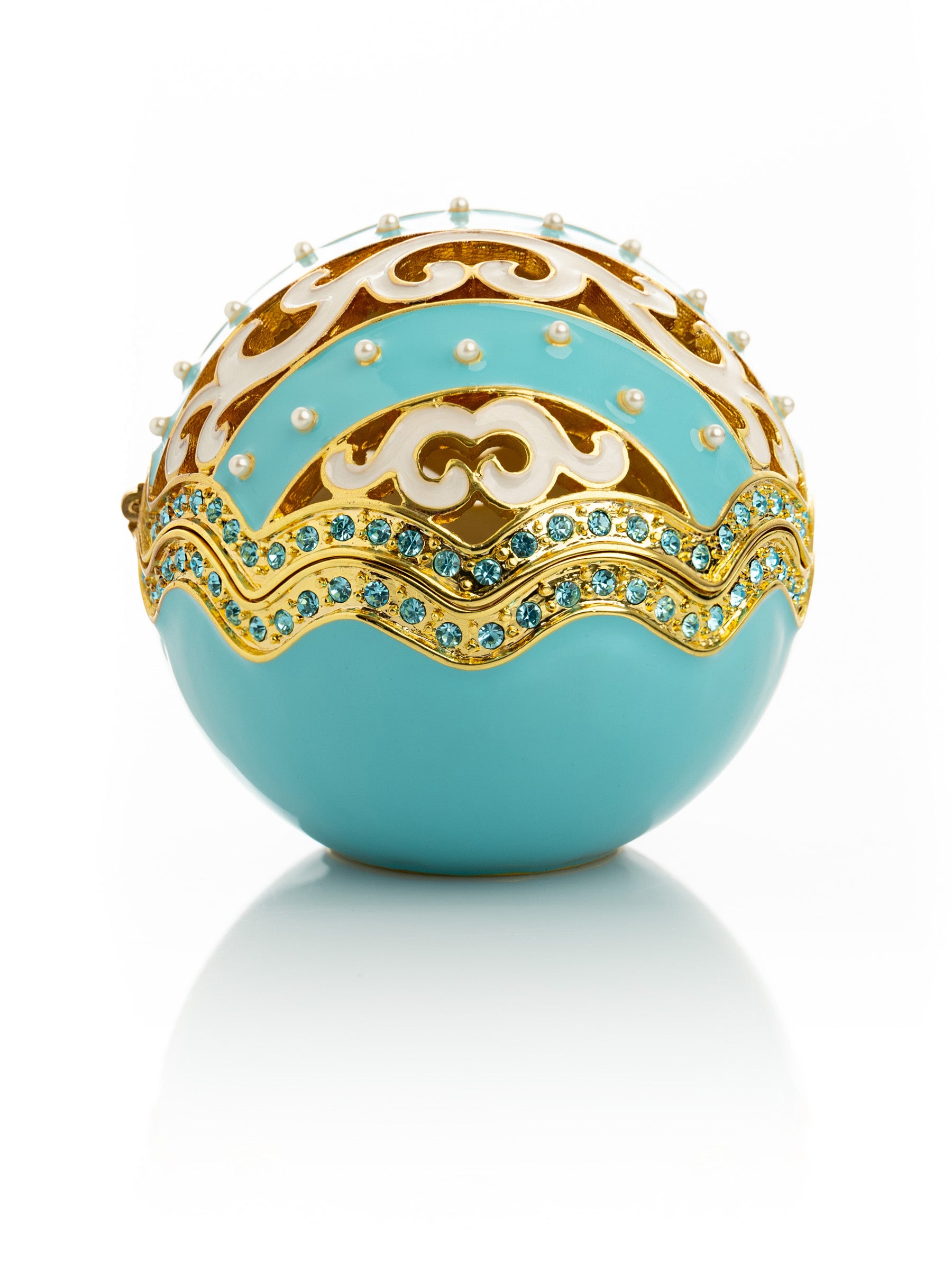 Turquoise Egg with pearls