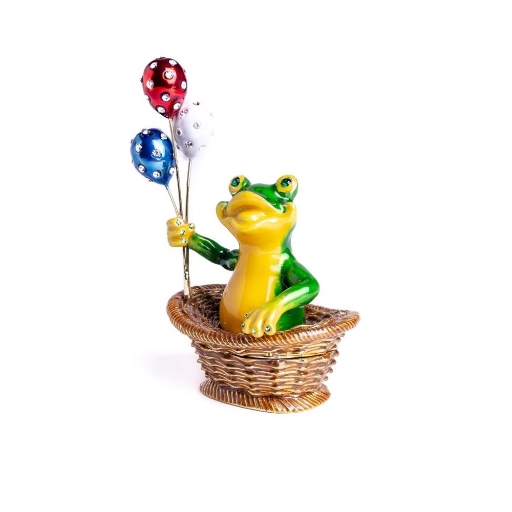 Frog Sitting in a Basket Holding Balloons Baby Shower Keren Kopal