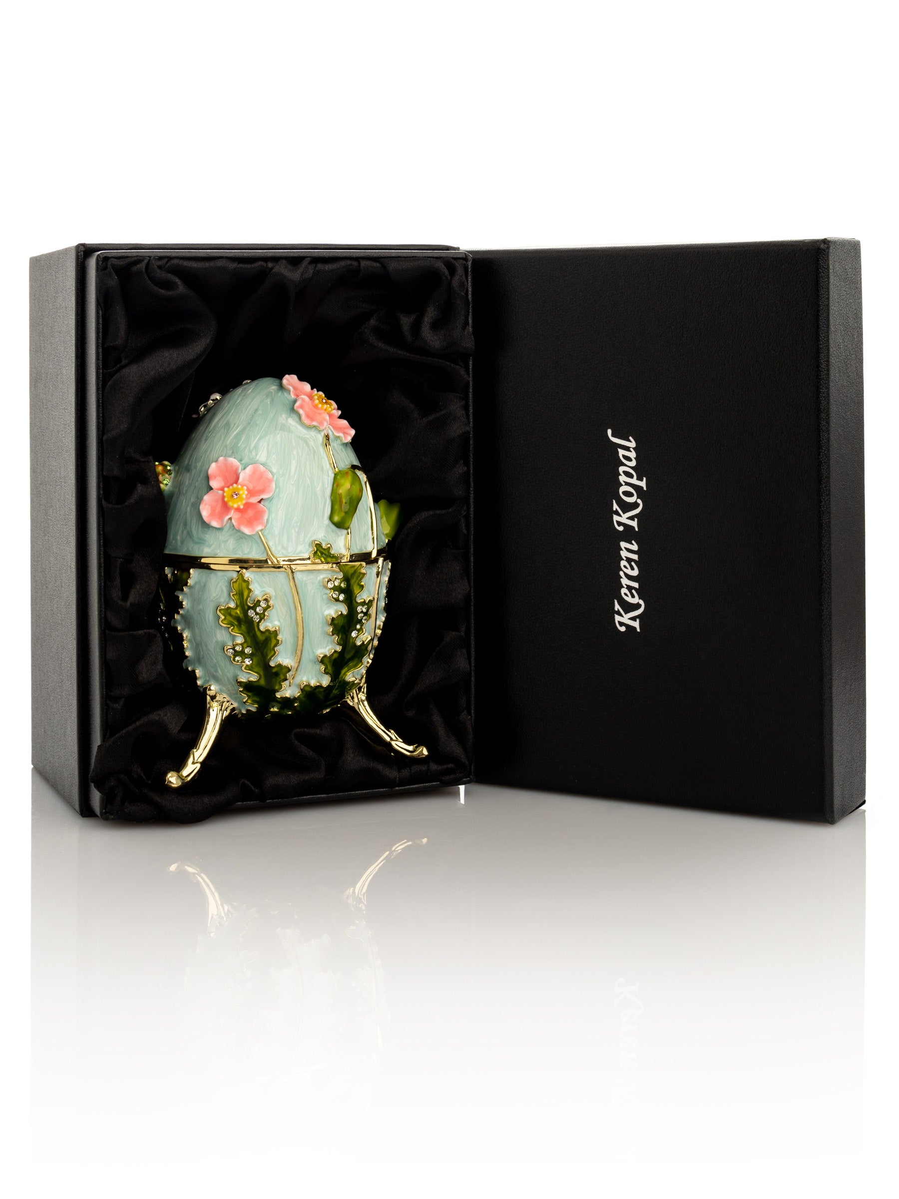 Noir Fabergé Egg avec Silver Frog surprise à l'intérieur