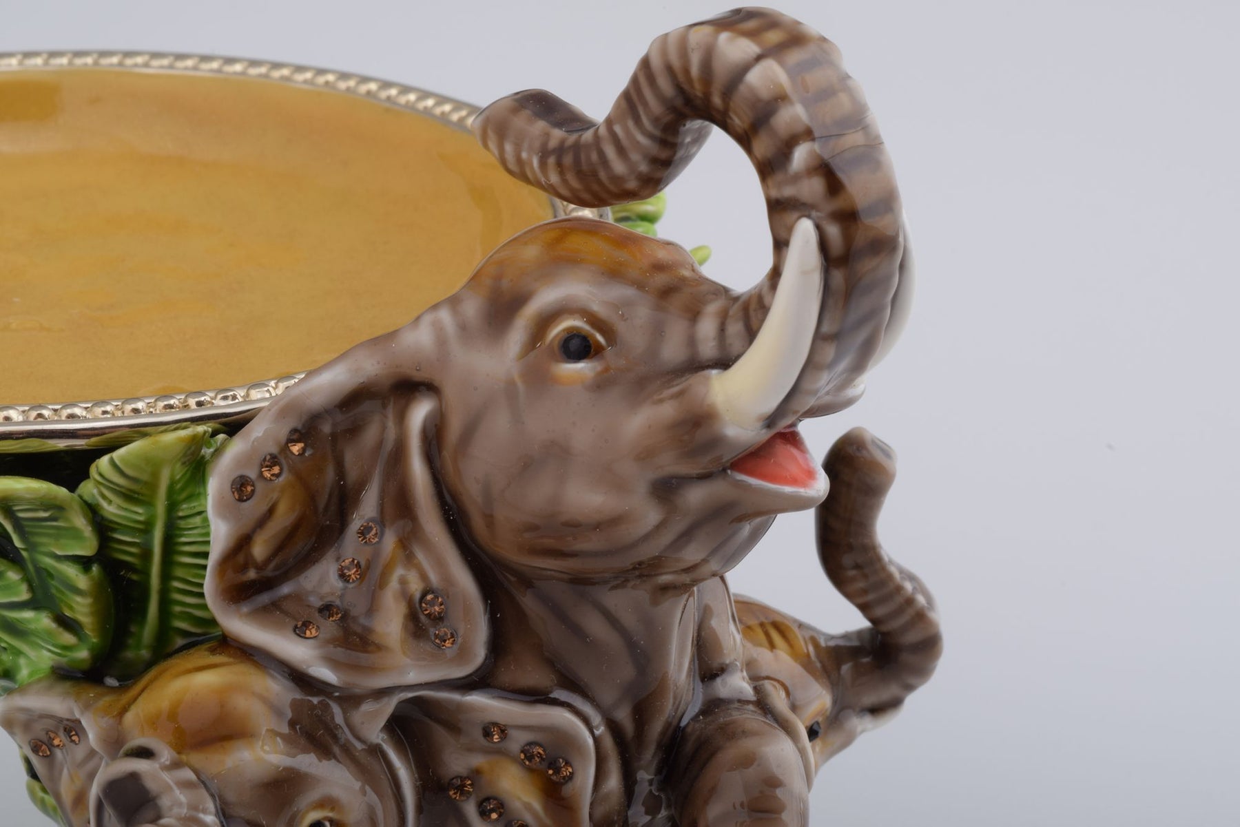 Keren Kopal Elephant Holding a Plate  154.25