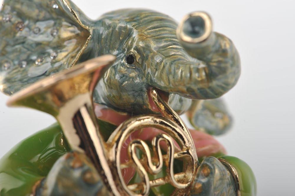 Keren Kopal Elephant Playing the Trumpet  83.50