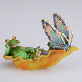 Keren Kopal Frog and a Butterfly in a Shell  107.50