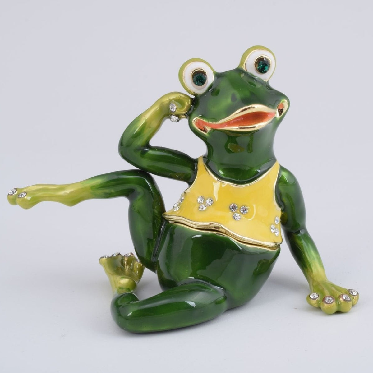 Gymnastic-Frog-with-a-Yellow-