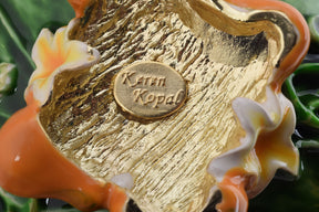 Keren Kopal Lettuce with a Red Ladybug  87.25