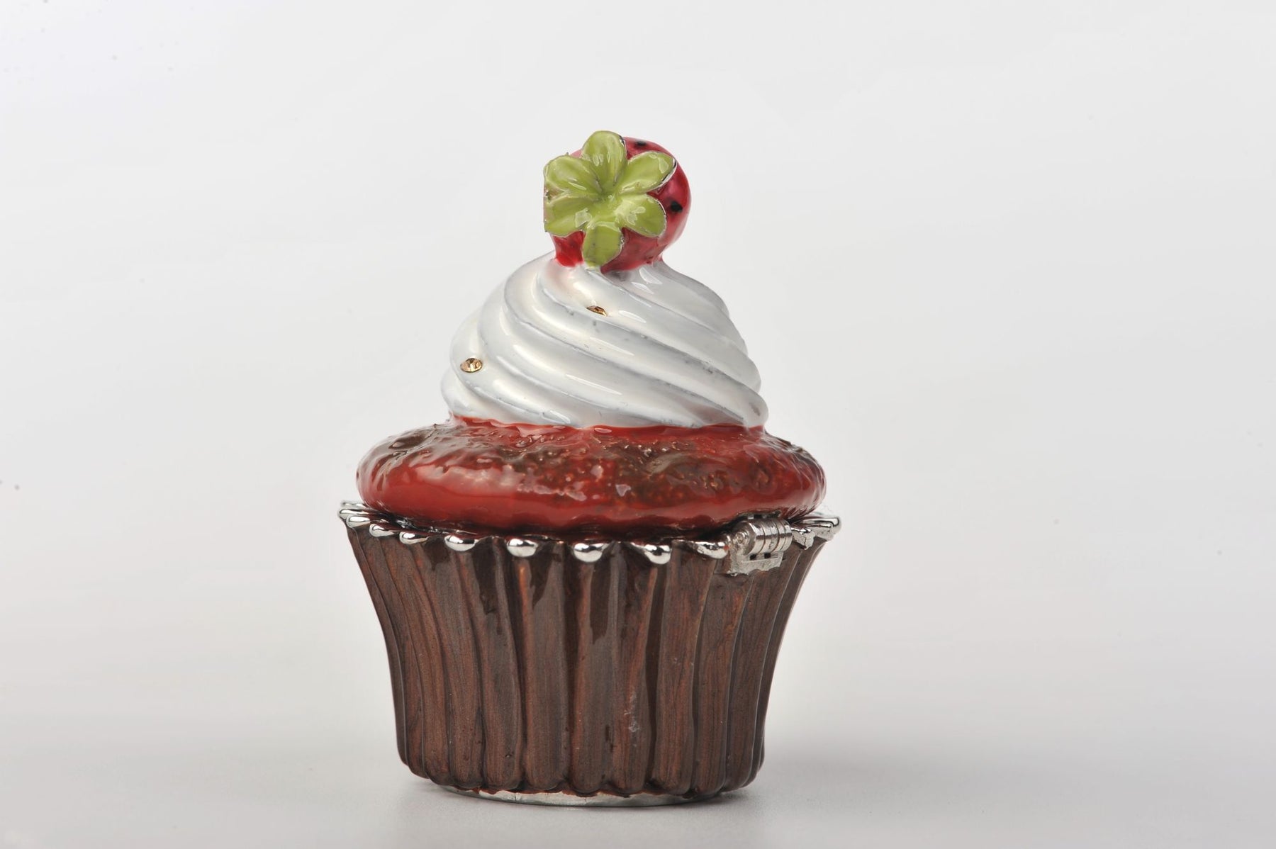 Keren Kopal Red Velvet Cupcake with Strawberry  41.25