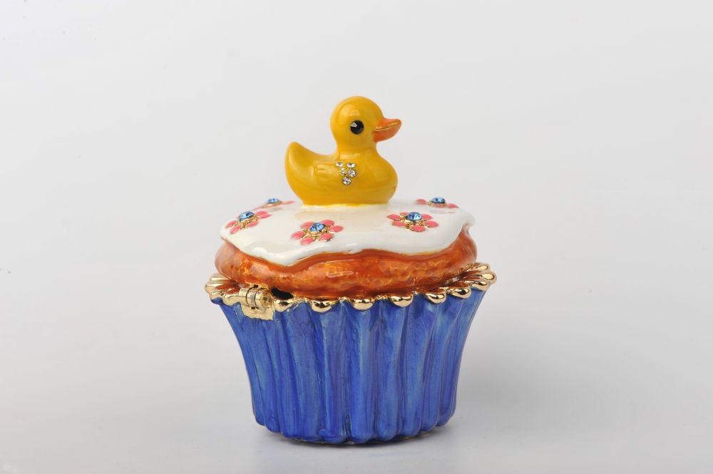 Yellow Duck on Blue Cupcake  Keren Kopal